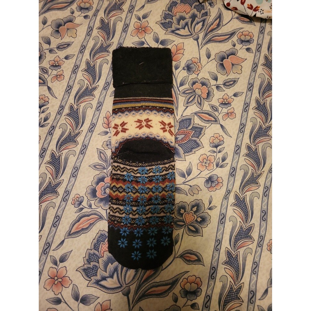 Slipper Socks - Picture 2 of 3